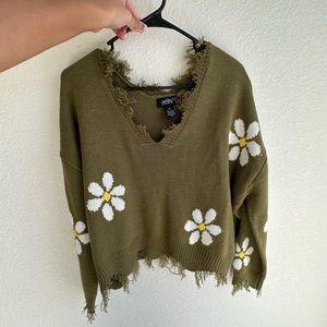 Green sweater with flowers